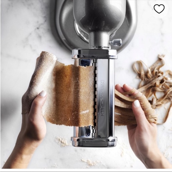 KitchenAid 3-piece Pasta Roller & Cutter Set - Picture 4 of 9